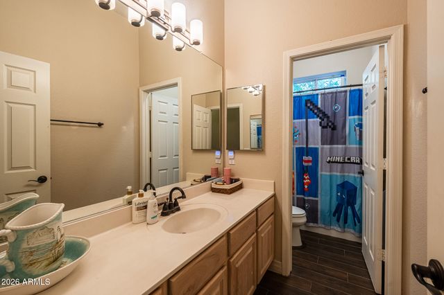 8216 W BRIDEN Lane, Peoria, AZ 85383