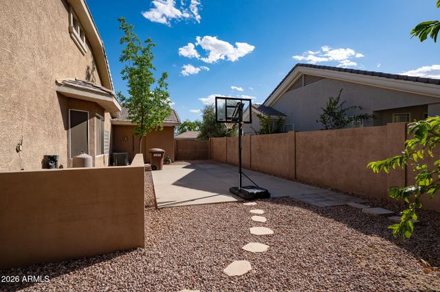 8216 W BRIDEN Lane, Peoria, AZ 85383