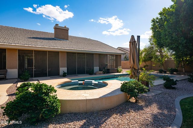 8216 W BRIDEN Lane, Peoria, AZ 85383