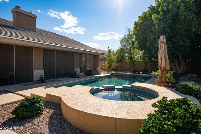 8216 W BRIDEN Lane, Peoria, AZ 85383