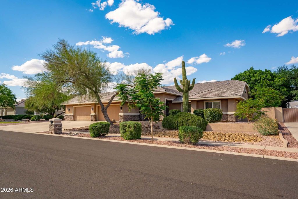 8216 W BRIDEN Lane, Peoria, AZ 85383 — photo 3