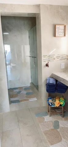 1913 Thomas Street, Hollywood, FL 33020