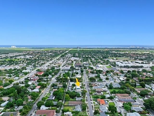 1913 Thomas Street, Hollywood, FL 33020