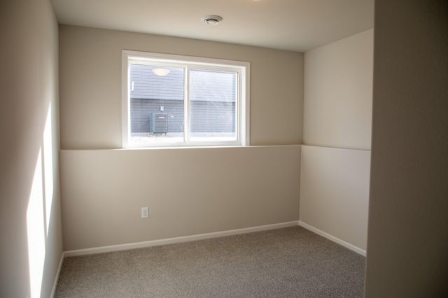 213 Lionheart Drive, Horace, ND 58047