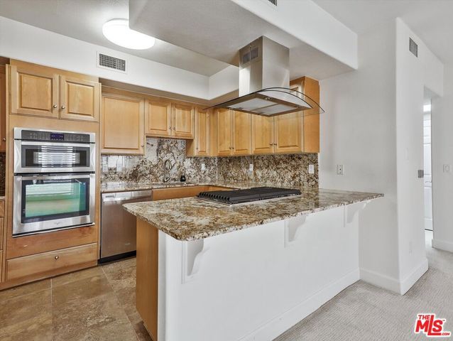 937 12th Street 308, Santa Monica, CA 90403