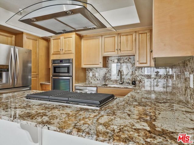 937 12th Street 308, Santa Monica, CA 90403