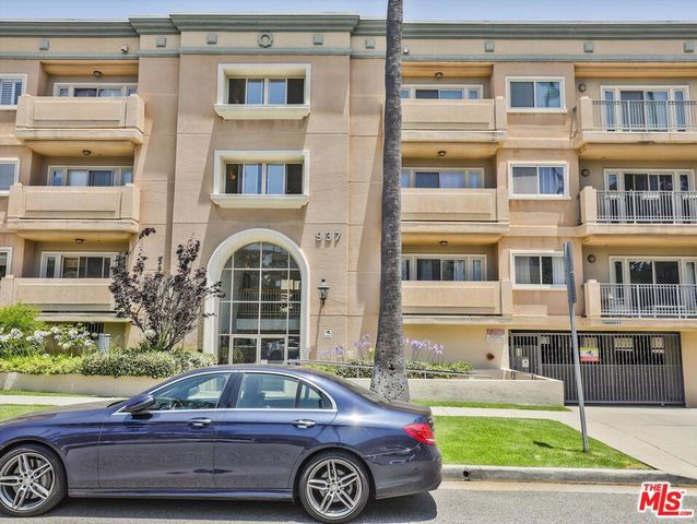 937 12th Street 308, Santa Monica, CA 90403