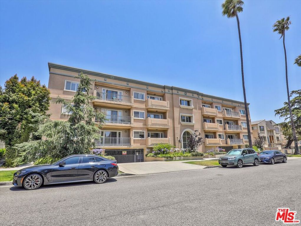937 12th Street 308, Santa Monica, CA 90403