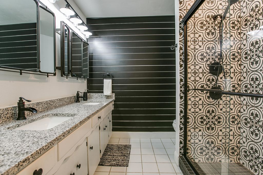 Image 21 of property listing at 3302 Sierra Court, San Angelo, TX 76904