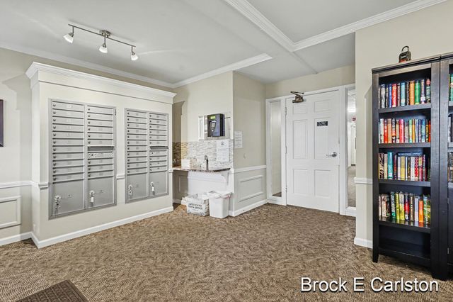 1249 Lakeshore Drive 339, Muskegon, MI 49441