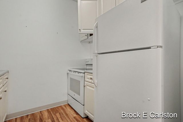 1249 Lakeshore Drive 339, Muskegon, MI 49441