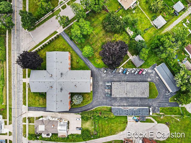 1249 Lakeshore Drive 339, Muskegon, MI 49441