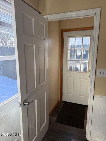 74 Nassau Avenue, Schenectady, NY 12304