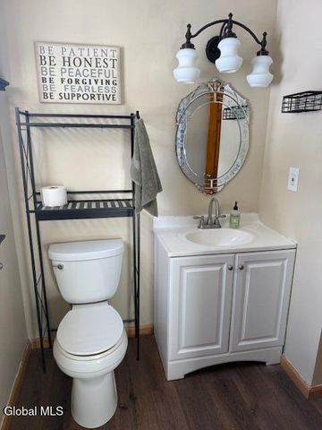 74 Nassau Avenue, Schenectady, NY 12304