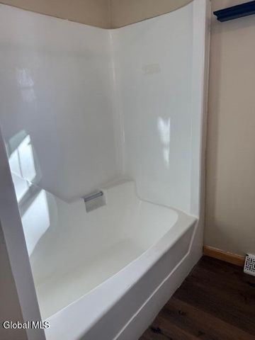 74 Nassau Avenue, Schenectady, NY 12304