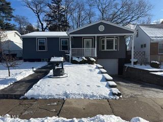 74 Nassau Avenue, Schenectady, NY 12304