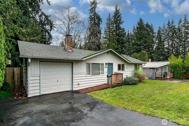 5723 208th Street SW, Lynnwood, WA 98036