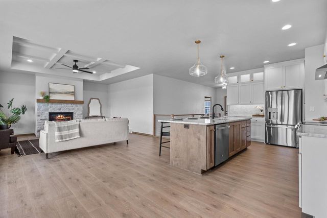 248 KERRIGAN DRIVE, Wrightstown, WI 54180
