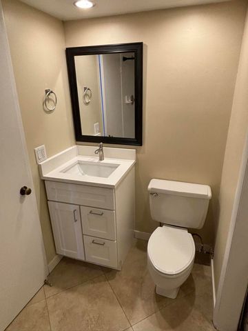 3343 Meridian Way N Unit D, Palm Beach Gardens, FL 33410