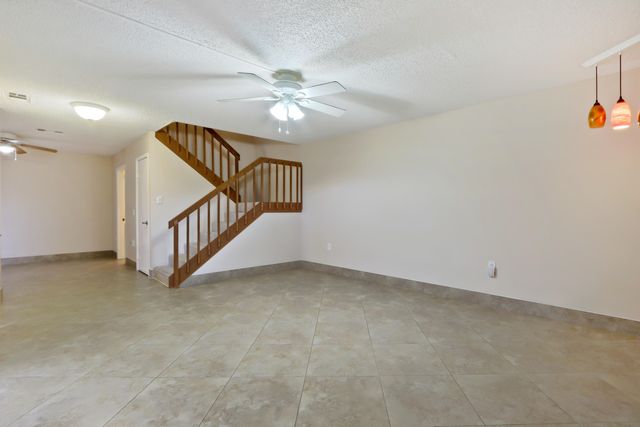 3343 Meridian Way N Unit D, Palm Beach Gardens, FL 33410