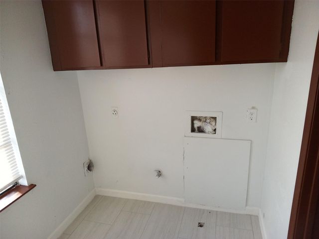 1400 W Braker LN A, Austin, TX 78758