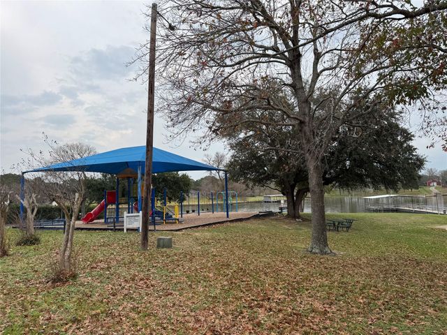 6987 Pleasure Lake Drive, Willis, TX 77318