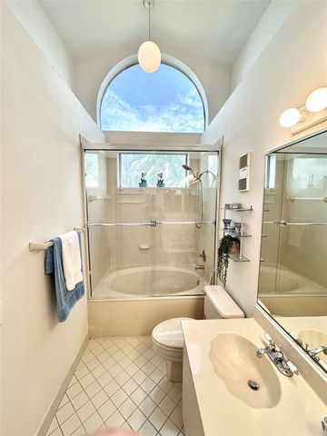 6047 BAHIA DEL MAR BOULEVARD 266, St Petersburg, FL 33715