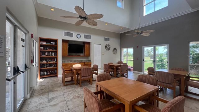 6047 BAHIA DEL MAR BOULEVARD 266, St Petersburg, FL 33715