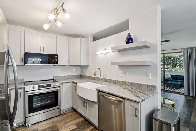 10150 BELLE RIVE Boulevard 102, Jacksonville, FL 32256