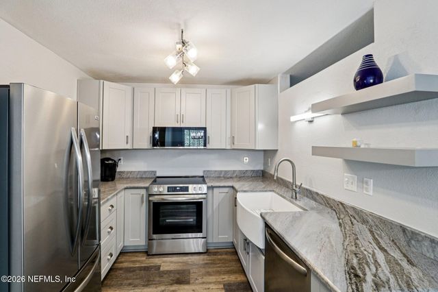 10150 BELLE RIVE Boulevard 102, Jacksonville, FL 32256