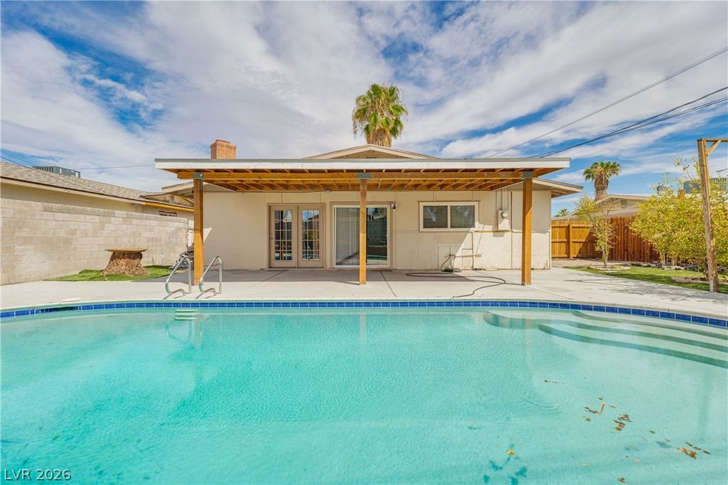 4671 Marnell Drive, Las Vegas, NV 89121 — photo 3