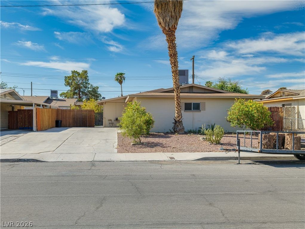 4671 Marnell Drive, Las Vegas, NV 89121 — photo 4