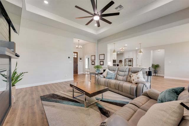 1044 Encino Court, Wills Point, TX 75169