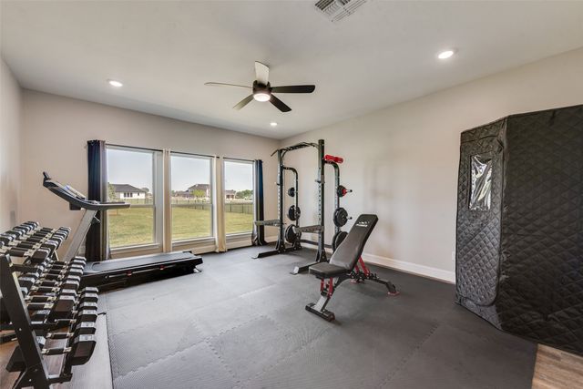 1044 Encino Court, Wills Point, TX 75169