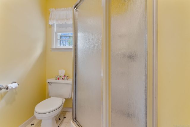 17 Glimmer Glen, East Haddam, CT 06415