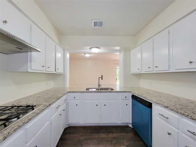 7426 Navasota Street, Houston, TX 77016