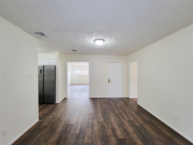 7426 Navasota Street, Houston, TX 77016