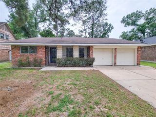 7426 Navasota Street, Houston, TX 77016