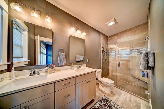 1005 Iris Avenue, Tiffin, IA 52340