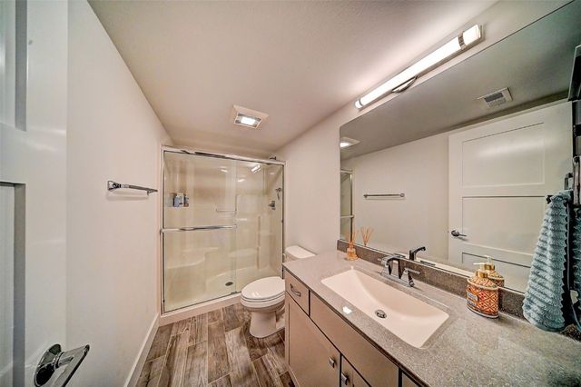 1005 Iris Avenue, Tiffin, IA 52340