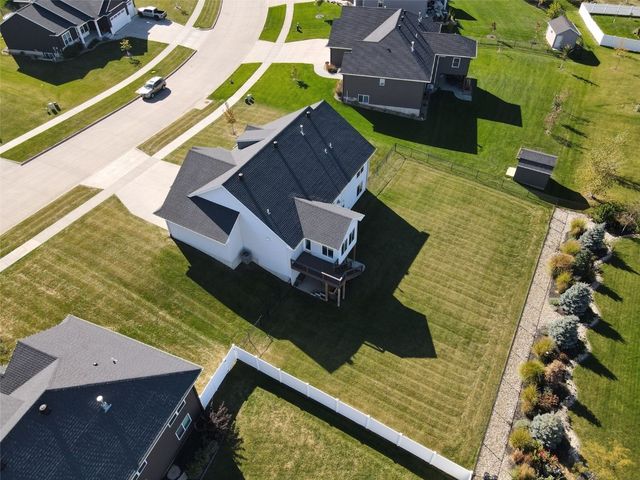 1005 Iris Avenue, Tiffin, IA 52340