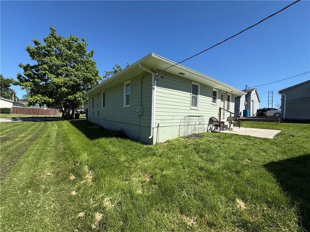 117 N Boardman Street, Pleasant Hill, MO 64080