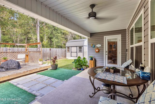 10440 Willow Leaf Drive, Gulfport, MS 39503