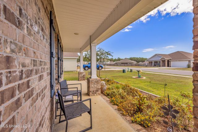 10440 Willow Leaf Drive, Gulfport, MS 39503
