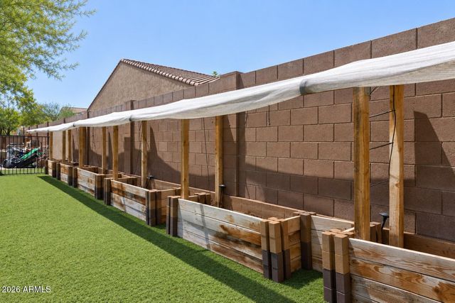 13334 W JESSE RED Drive, Peoria, AZ 85383