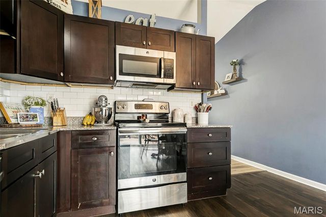 204 Lewis Street, Wentzville, MO 63385