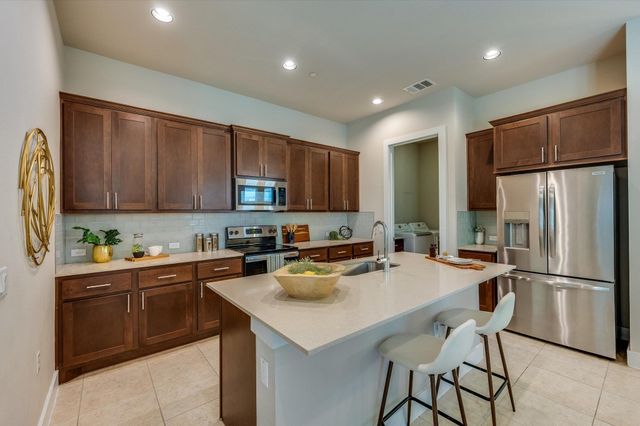 3108 E 51st ST 1104, Austin, TX 78723