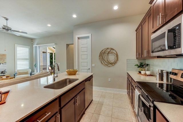 3108 E 51st ST 1104, Austin, TX 78723
