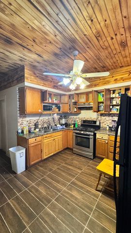 4925 W Erie Street, Chicago, IL 60644