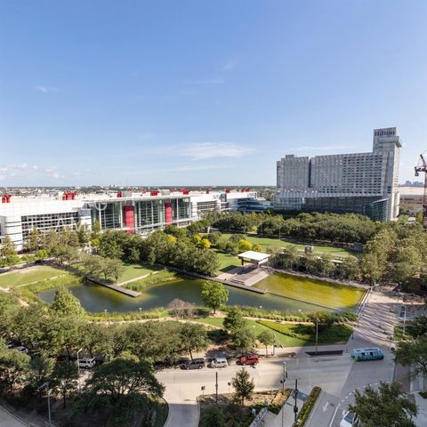 808 Crawford Street 4108, Houston, TX 77010